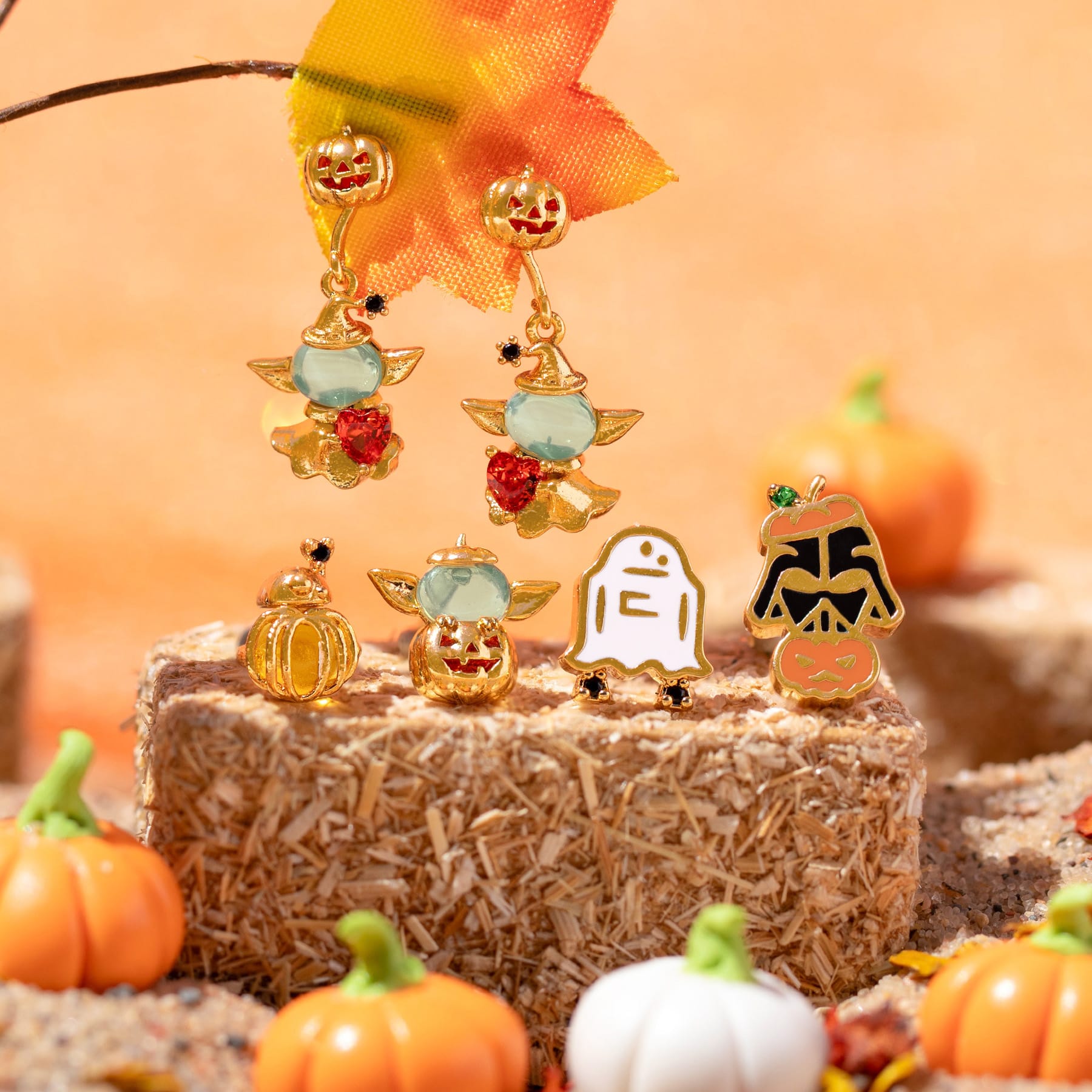 Star Wars™ BB-8™ Pumpkin Patch Studs