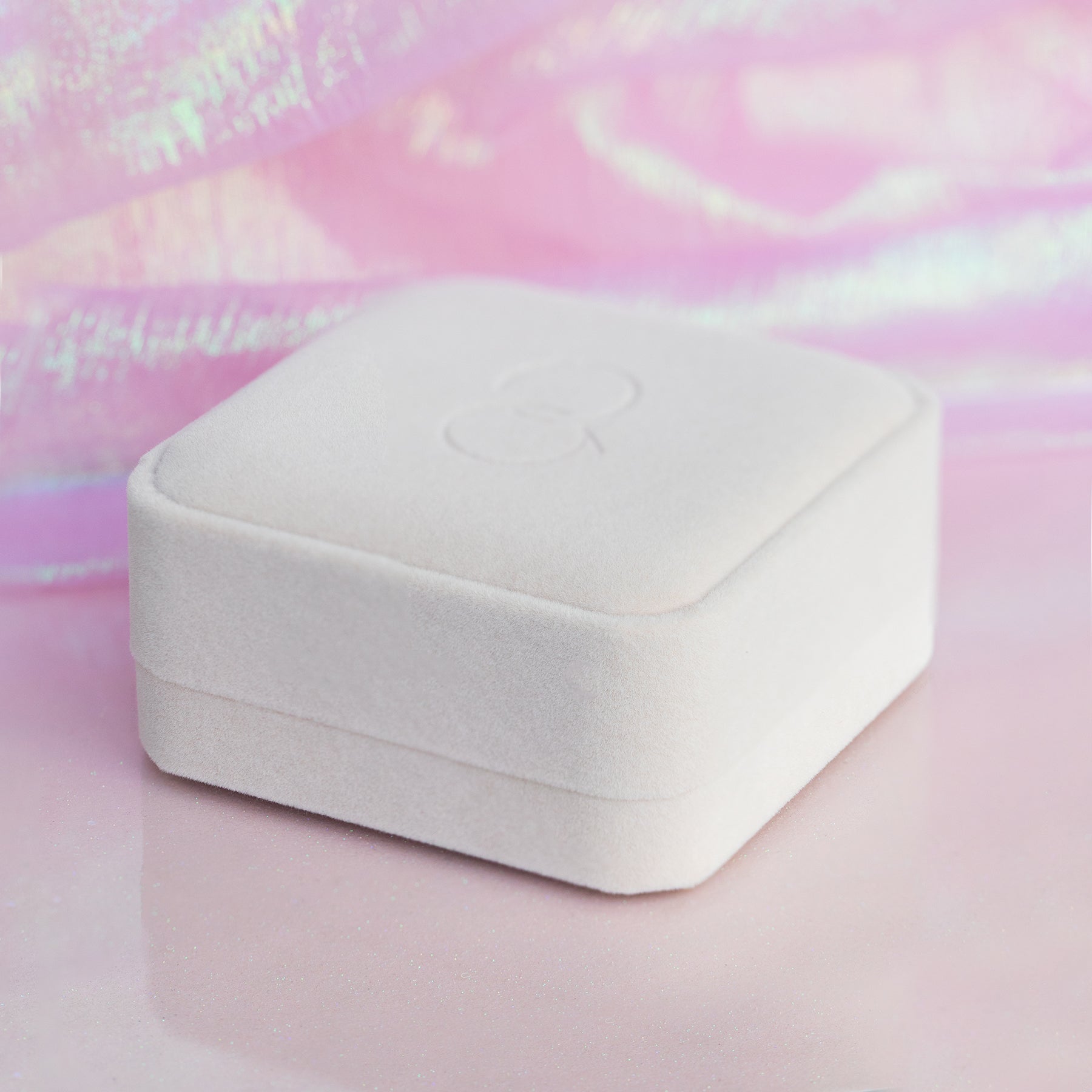 Large Luxe Velvet Box